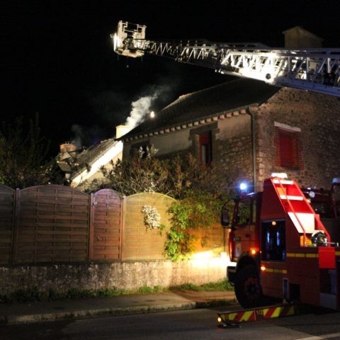 Feu de maison à Longaulnay le 14 avril 2017